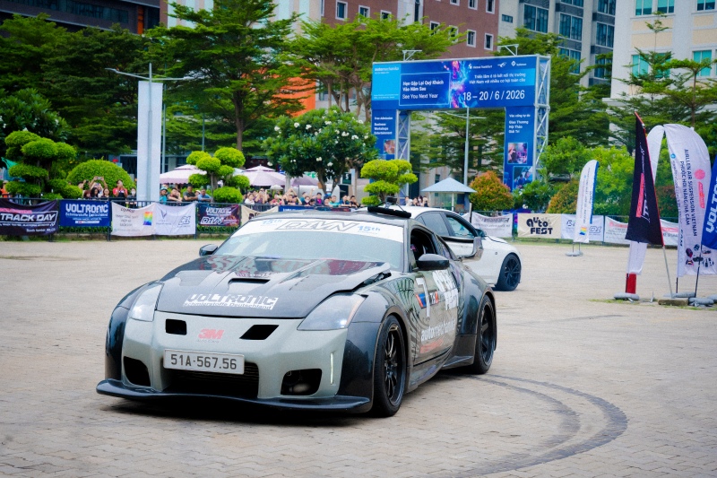 Drift Show tại Automechanika HCMC 2026: Đốt cháy sàn diễn tốc độ cùng VP Racing